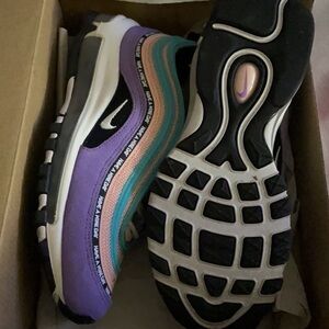 Have a Nike day  air max size 6 kids